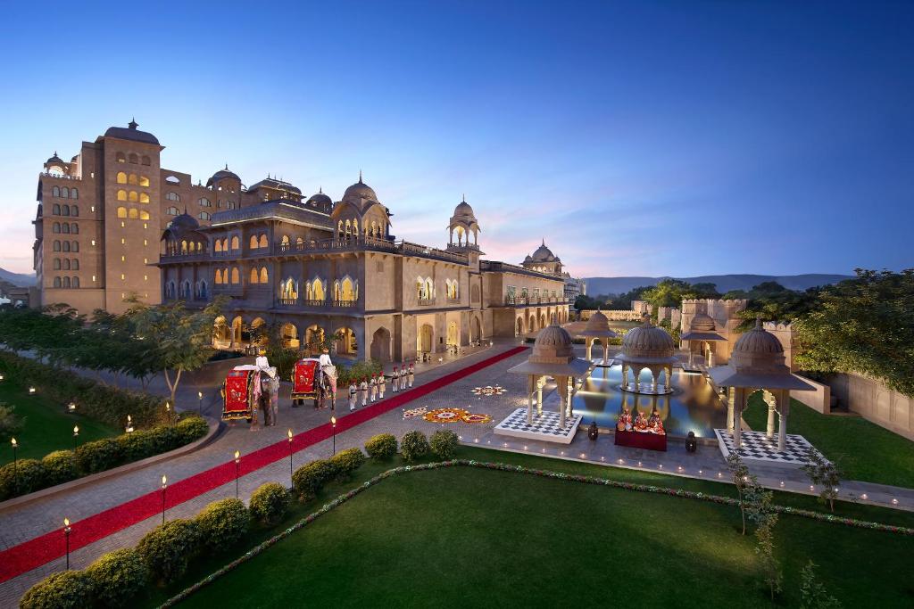 destination wedding cost fairmont jaipur