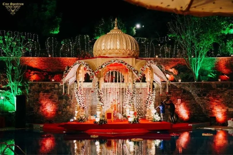 wedding mandap lighting