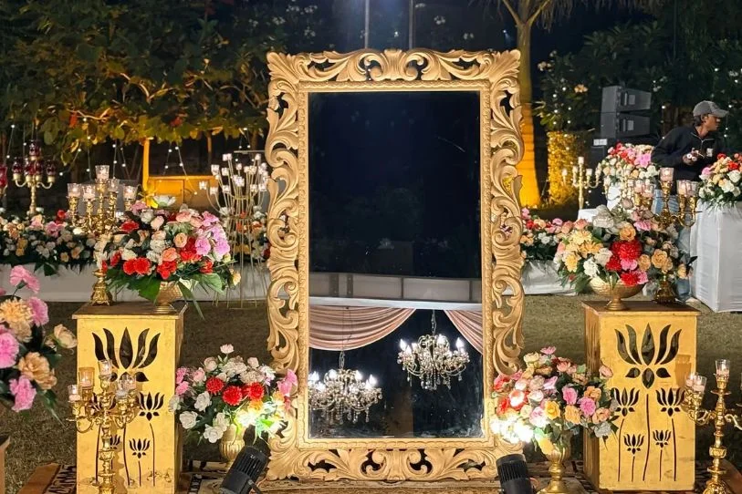 mirror work wedding decor