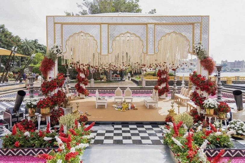 royal mandap decoration