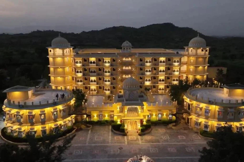 Sinclairs Palace Udaipur wedding cost