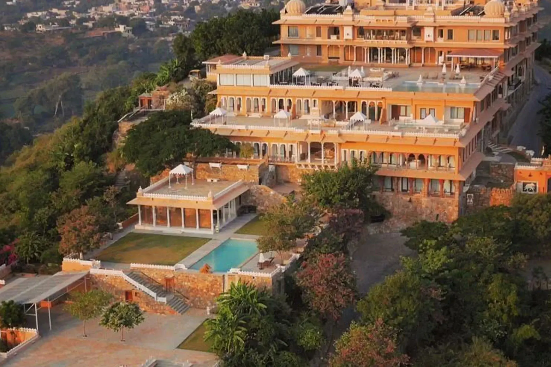 destination wedding at Fatehgarh Palace